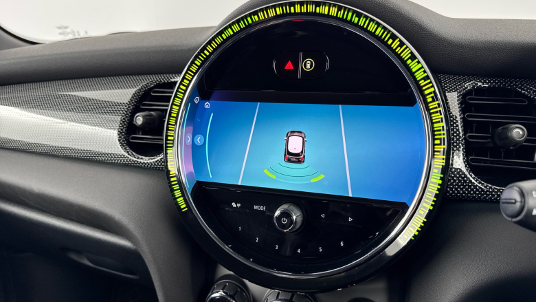 MINI Hatchback 1.5 Cooper Exclusive 3dr Auto Petrol Hatchback